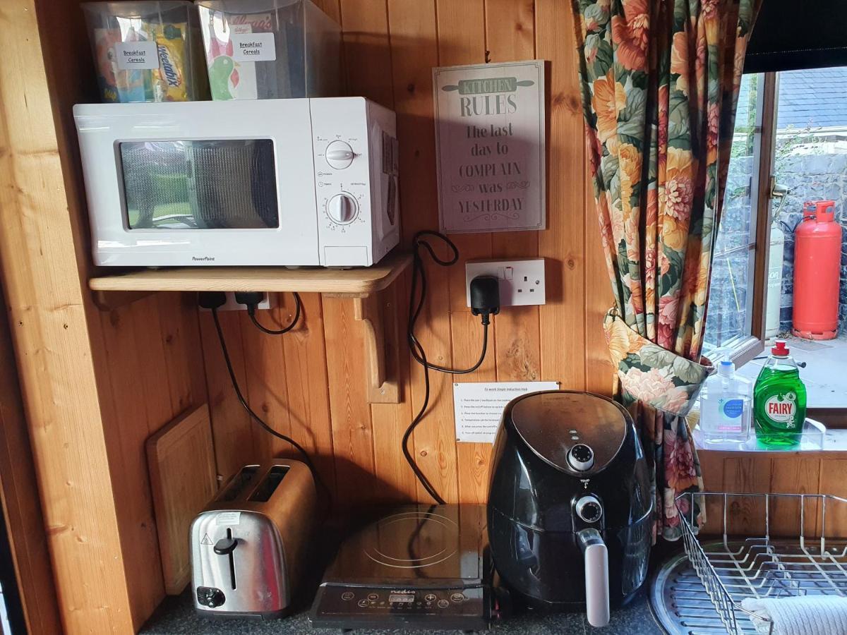Cosy Countryside Log Cabin Kilkenny Ngoại thất bức ảnh